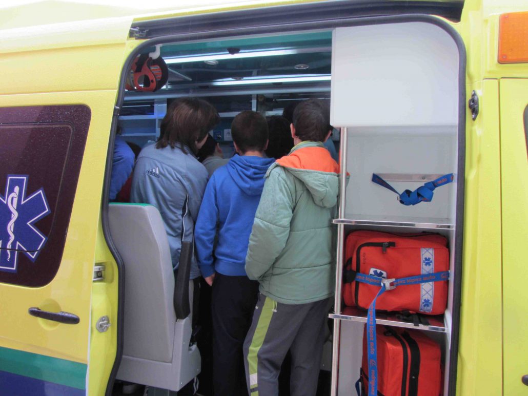 JORNADAS DE SENSIBILIZACION Y 1º AUXILIOS  EN LOS COLEGIOS DE MÁLAGA